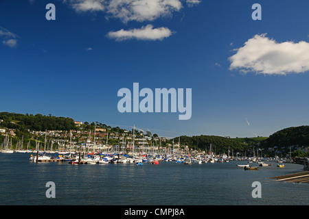 Kingswear e il fiume Dart visto da Dartmouth, Devon, Inghilterra, Regno Unito Foto Stock