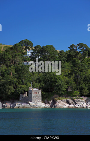 Kingswear castello a guardia l ingresso del fiume Dart, Devon, Inghilterra, Regno Unito Foto Stock