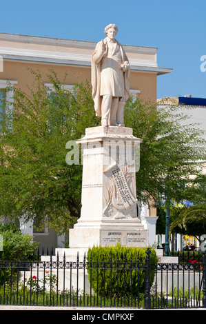 Grecia Isole Ionie Zante o "Zante' Statua di Dionisios Solomos poeta e creatore del Greco inno nazionale Foto Stock