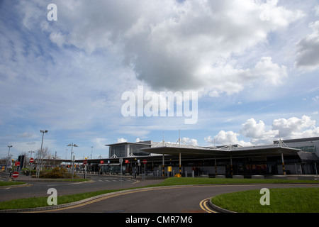 Esterno del l'aeroporto internazionale di Belfast Irlanda del Nord Regno Unito. Foto Stock