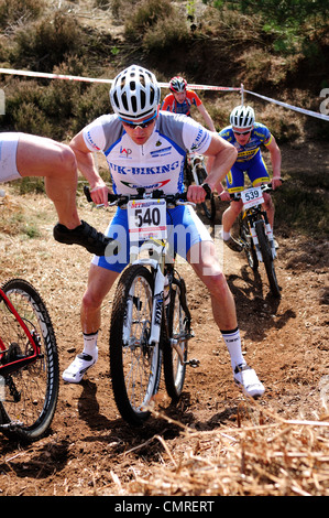 British National Mountain Bike Race Cross-Country round uno Sherwood Pines Nottinghamshire in Inghilterra. Foto Stock