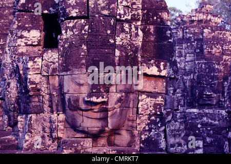 Faccia torre in Bayon di Angkor Thom. Angkor, Siem Reap, Cambogia, Asia sud-orientale, Asia Foto Stock