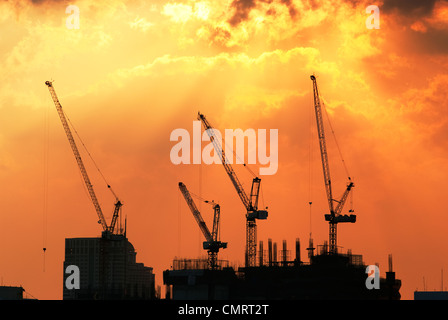 Silhouette di sito in costruzione Foto Stock