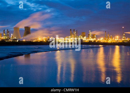 Grangemouth BP Chemical Works nei pressi di Edimburgo Lothian Scotland Regno Unito GB Europa Foto Stock