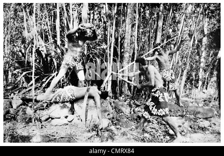 1919 Marquesan nativi sacrifce umana pietra sacra isola di Tahuara Foto Stock