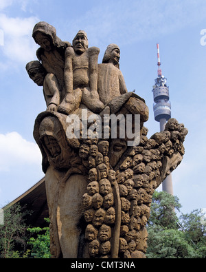 Skulptur, Schnitzerei, Florianturm, Bundesgartenschau 1991 im Westfalenpark a Dortmund, Ruhrgebiet, Renania settentrionale-Vestfalia Foto Stock