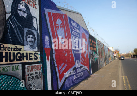 International pitture murali cascate inferiori road belfast Irlanda del Nord Regno Unito Foto Stock