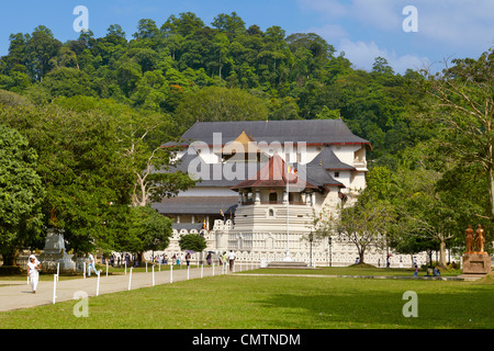 Sri Lanka - il tempio del Dente, Kandy, Sri Dalaga Maligawa - Sito Patrimonio Mondiale dell'UNESCO, buddish santuario, Foto Stock