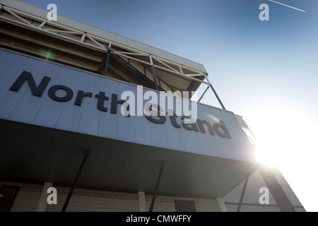 Una vista generale del Nord Stand al White Hart Lane, casa di Tottenham Hotspur Calcio Club Foto Stock