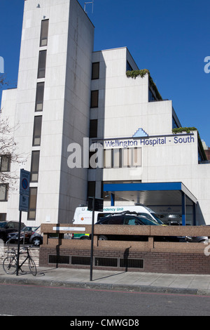 Il Wellington Hospital, un ospedale privato di St Johns Wood, Londra, Inghilterra, Regno Unito Foto Stock