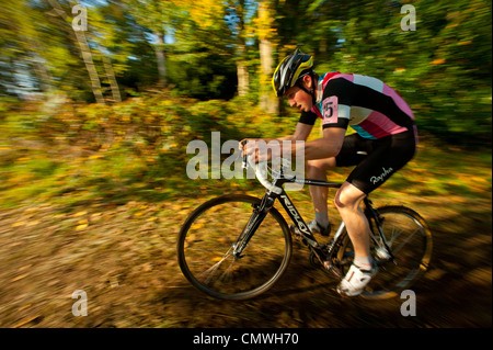 Pilota Rapha Super Cross ciclocross gara a Brockhole Windermere Lake District Foto Stock