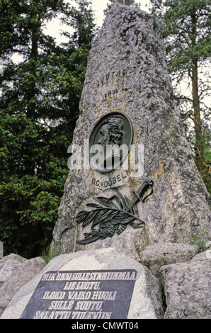 Monumento a General Maggiore Georg Carl von Dobeln, che ha guidato il 1808 Battaglia di Jutas contro l'esercito russo a Nykarleby, Finlandia Foto Stock