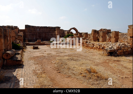 Ras Al-Hillal. La Libia. Vista dei ruderi della chiesa bizantina che fu costruito per ordine dell'imperatore bizantino Giustiniano Foto Stock