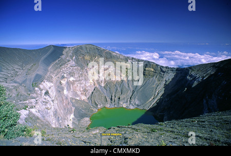 Vulkankrater des Volcan Irazu, Parco Nazionale di Iguazu, Costa Rica Foto Stock