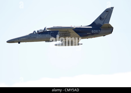 Czech Air Force L-159T1 6067 Aero L 159 ALCA militare luce avanzata di aerei da combattimento. Ceco-costruito multi-ruolo di aerei da combattimento Foto Stock