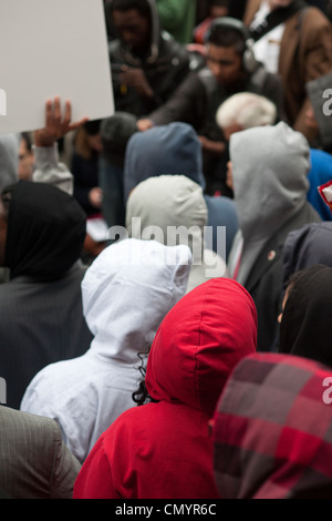 NYC membri del Consiglio rally a condannare le riprese di Trayvon Martin in Florida Foto Stock