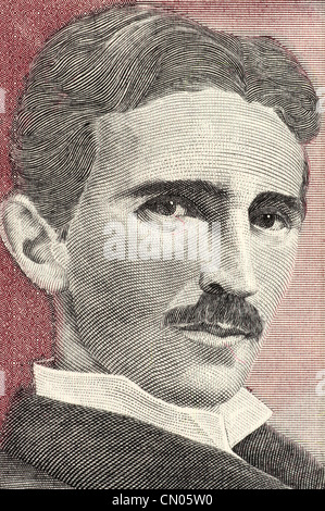 Nikola Tesla (1856-1943) il 5 Novih Dinara 1994 banconota dalla Iugoslavia. Meglio noto come il padre della fisica. Foto Stock