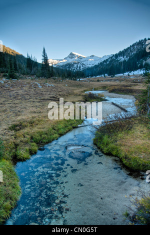 Piccola insenatura in alta montagna Wallowa di Oregon Foto Stock