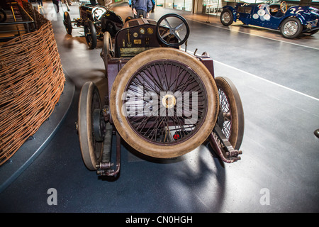 1911 Hispano Suiza 45CR (15-45CV) Tipo Alfonso XIII Voiturette a Mullin Museum di Oxnard in California Foto Stock