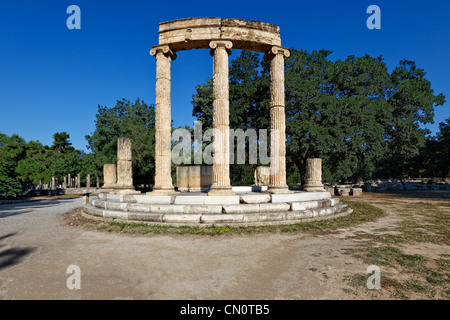 Monumento Philippeion (IV sec.. A.C.) in Olympia, Grecia Foto Stock
