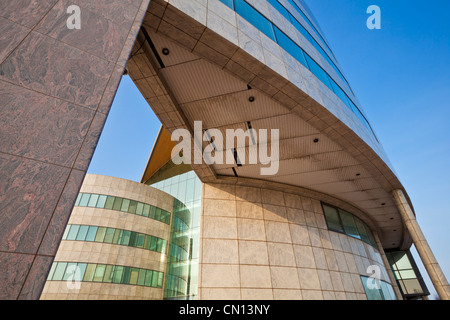 Atradius Credit Insurance Offices Cardiff Bay Harbour Drive edificio Atradius nella baia di Cardiff Cardiff Cardiff South Glamorgan South Wales UK GB Europe Foto Stock