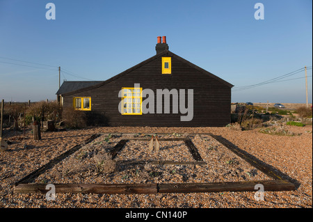 Inghilterra, Kent, Romney Marsh, Dungeness, prospettiva Cottage, ex casa sulla spiaggia di Derek Jarman. Foto Stock