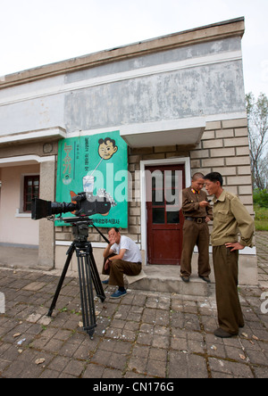 Riprese di film in film di Pyongyang studio, Corea del Nord Foto Stock