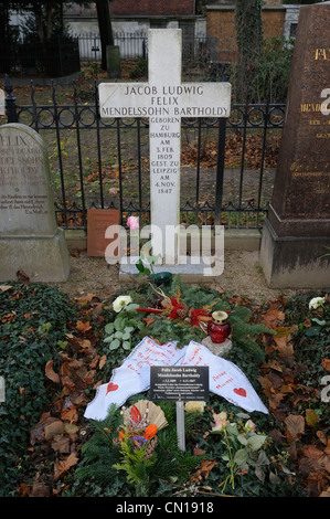 Tomba di Felix Mendelssohn Bartholdy (1809 - 1847), compositore tedesco, Dreifaltigkeitsfriedhof Kreuzberg di Berlino, Germania Foto Stock