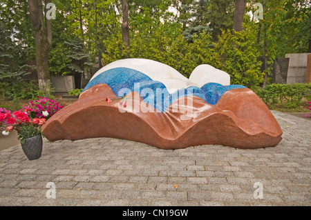 RUSSIA Mosca il cimitero di Novodevichy tomba di Boris Eltsin Foto Stock