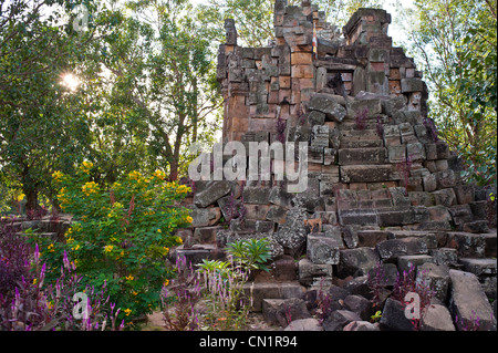 In Cambogia, in provincia di Battambang, frazioni di Battambang, Wat Ek Phnom tempio del XI secolo Foto Stock