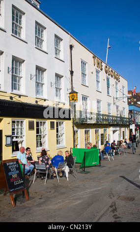 George Hotel pub Colchester Essex Inghilterra Foto Stock