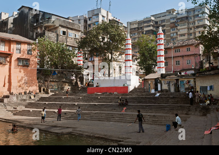 Serbatoio Banganga Malabar Hill Mumbai Bombay in India Foto Stock