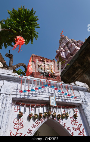 Ganesh tempio indù serbatoio Banganga Malabar Hill Mumbai Bombay in India Foto Stock