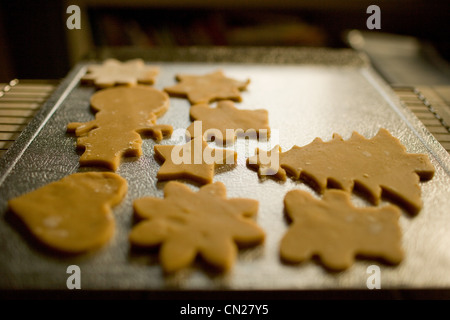 Pane appena sfornato, biscotti di Natale Foto Stock