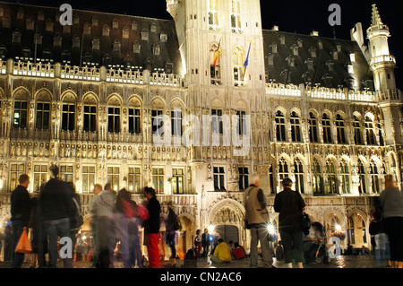 Il Belgio, Bruxelles, Grand Place Square, spettacolo di luci Foto Stock