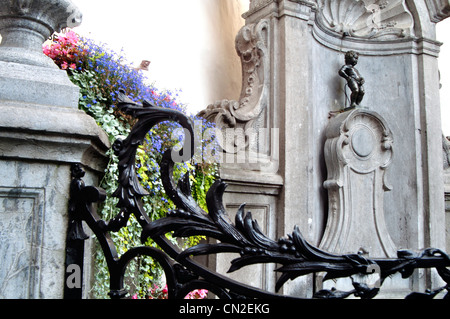 Il Belgio, Bruxelles, fontana Manneken Pis Foto Stock