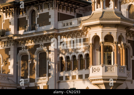 Bella opulente residenze su Corba avenue in Heliopolis Cairo Foto Stock