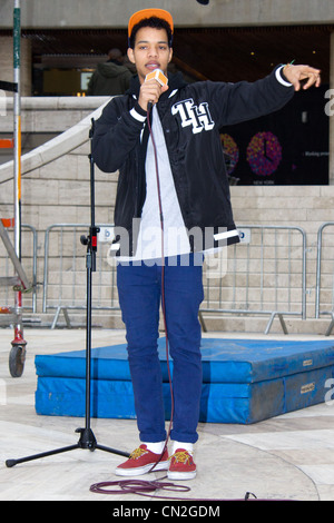 Il Rizzle Kicks eseguire a Londra Foto Stock