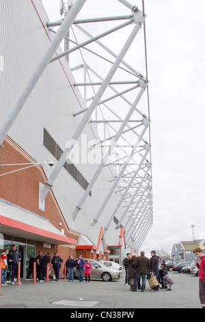 Crewe Alexandra il giorno della partita Foto Stock