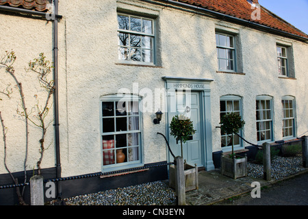 Burnham mercato,rinomato ristorante,pub,B & B,Hoste bracci,negozi,verde villaggio,case in stile Georgiano,vicino al mare,North Norwich,Inghilterra Foto Stock