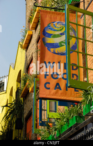 Wild piatti Cafe, Neal's Yard, Covent Garden di Londra, Regno Unito Foto Stock