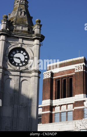 La torre dell orologio a Lewisham, completata nel 1900 per commemorare la Regina Victoria di Diamante giubileo nel 1897. Foto Stock