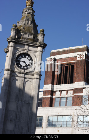 La torre dell orologio a Lewisham, completata nel 1900 per commemorare la Regina Victoria di Diamante giubileo nel 1897. Foto Stock