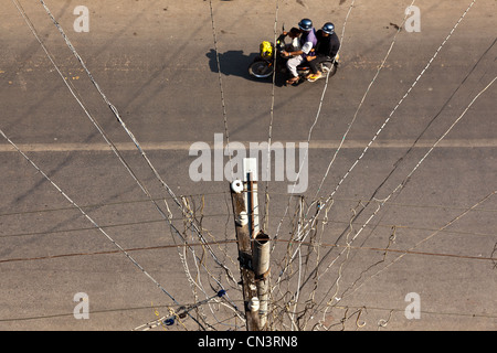 Myanmar (Birmania), Divisione Mandalay, Pyin U Lwin, cablaggio elettrico Foto Stock