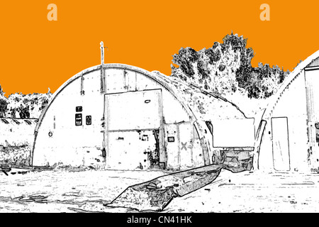 Cielo colorato dietro deadpan e brutto industriale edifici britannici dal nord dell'Inghilterra. Foto Stock