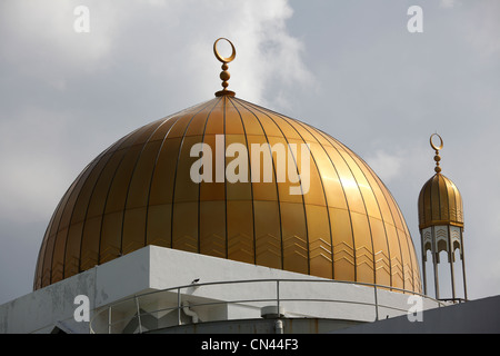 Cupola dorata del Centro islamico, denominato ufficialmente Masjid-al-Sultan Muhammad Thakurufaanu Al Auzam, maschio, Maldive Foto Stock