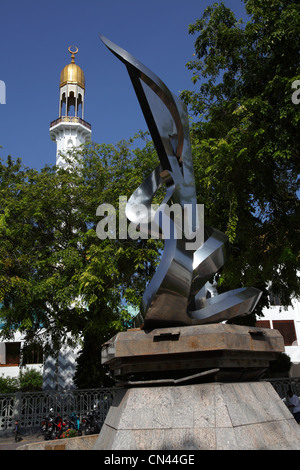 Il minareto del Centro islamico, denominato ufficialmente Masjid-al-Sultan Muhammad Thakurufaanu Al Auzam, maschio, Maldive Foto Stock