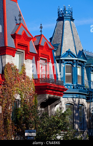 Canada, Provincia di Quebec, Montreal, Plateau Mont Royal District, Saint Louis Square, facciate vittoriane Foto Stock