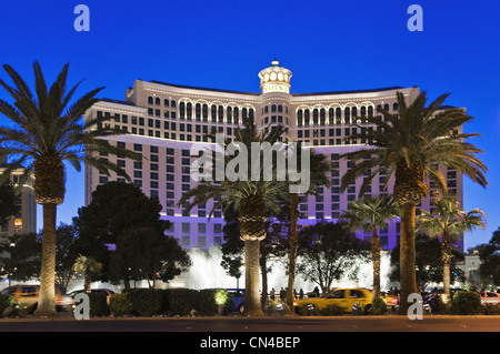 Stati Uniti, Nevada, Las Vegas, Bellagion casino hotel sullo Strip boulevard Foto Stock