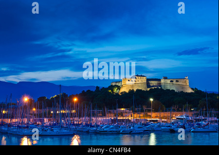 Francia, Alpes Maritimes, Antibes, Port Vauban (porto) Foto Stock